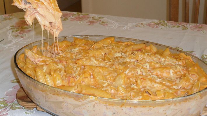 Macarrão com requeijão delicioso