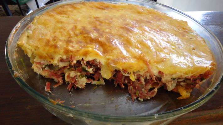 Receita de escondidinho de mandioca com carne seca