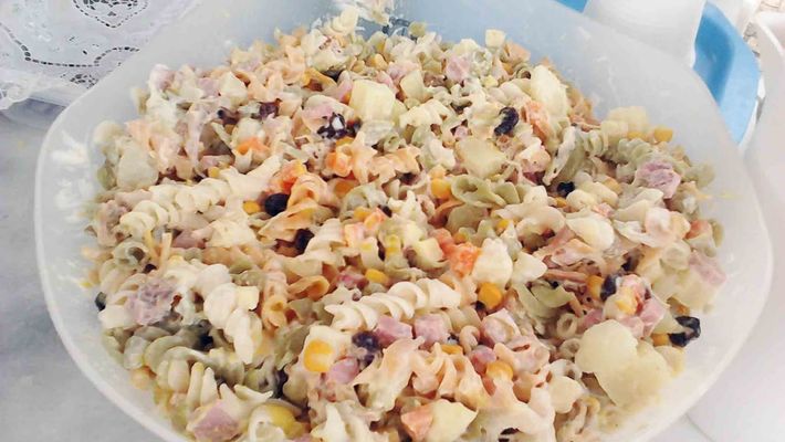 Receita de salada de macarrão parafuso