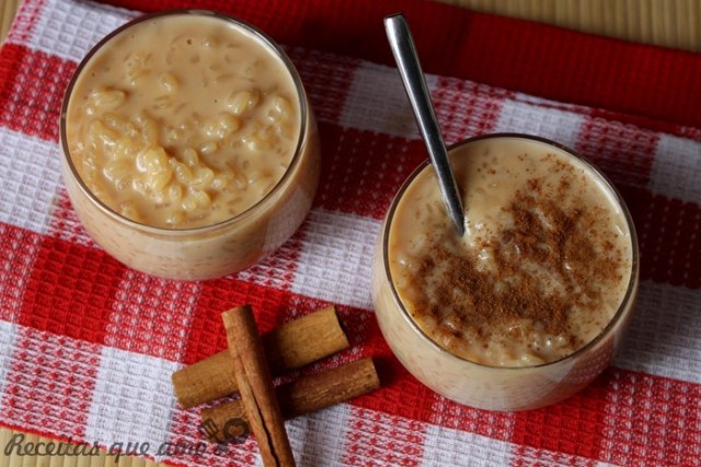 Receita de arroz doce com açúcar queimado