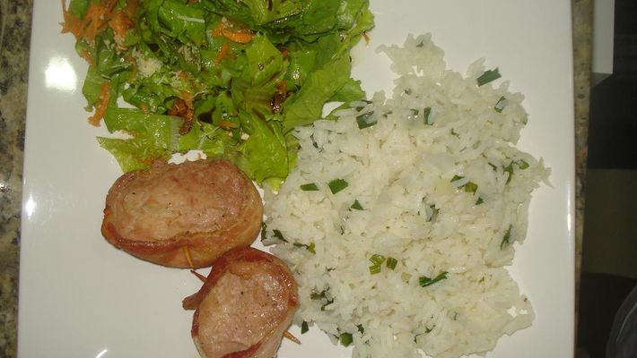 Receita de medalhão de carne (boi, frango ou porco)