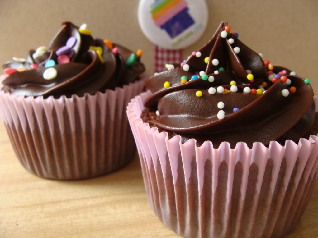 Cupcake de chocolate com cobertura de brigadeiro