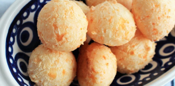 Receita de pão de queijo massa mole