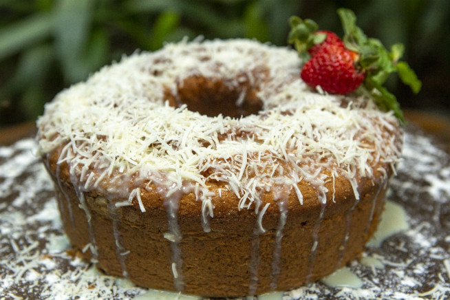 Bolo de coco da maria da paz