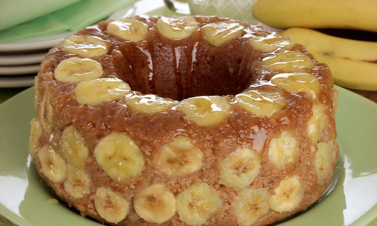 Bolo de banana sem farinha de trigo sem açúcar e sem leite