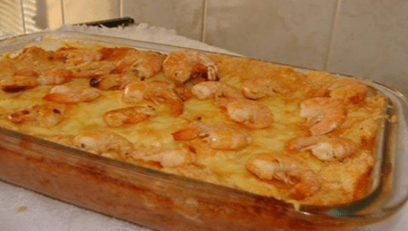 Fricassê de camarão uma refeição deliciosa e muito prática