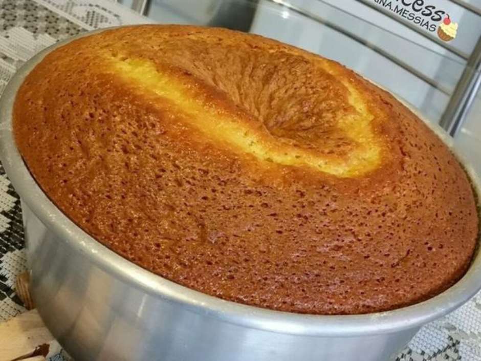 Bolo de laranja de liquidificador fofinho