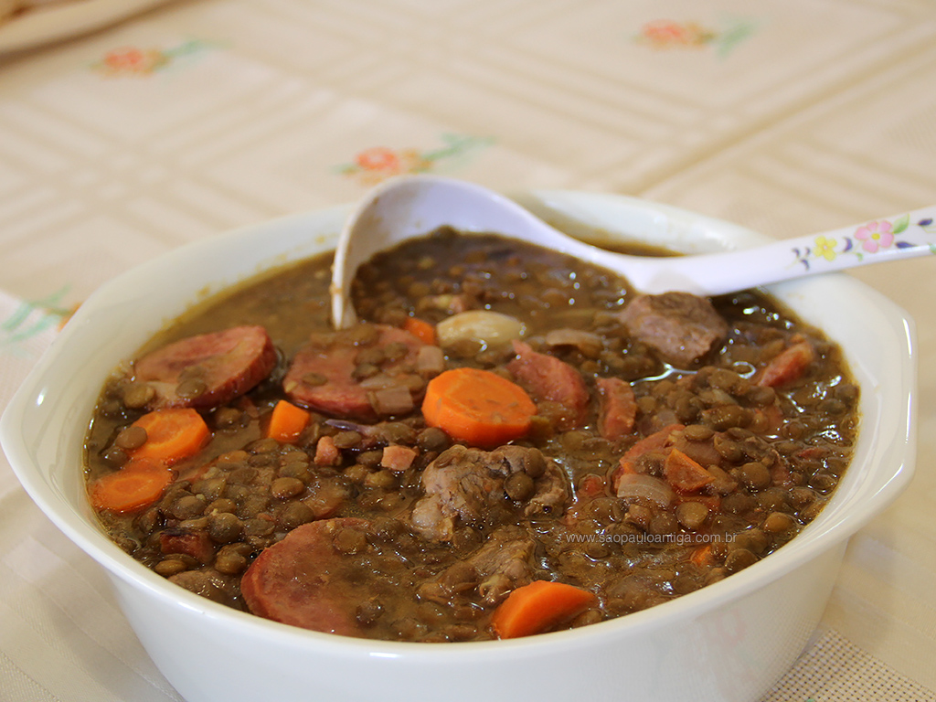 Receita de cozido de lentilha suculenta