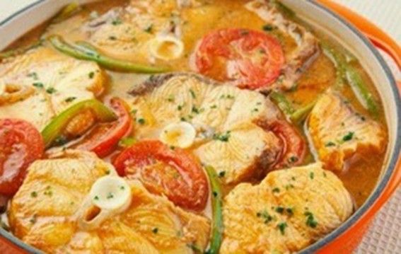 Receita de moqueca de cação simples e rápido