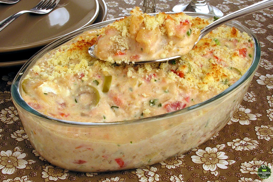 Bacalhau cremoso com requeijão porque fora de época também pode