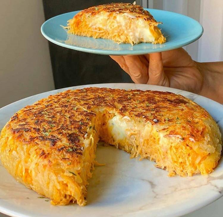 Batata rosti com recheio de frango ideal para um almoço rápido e pratico