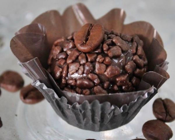 Brigadeiro de café sabor mais brasileiro impossível