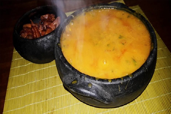 Caldo de abóbora com carne seca ideal para aquele almoço especial