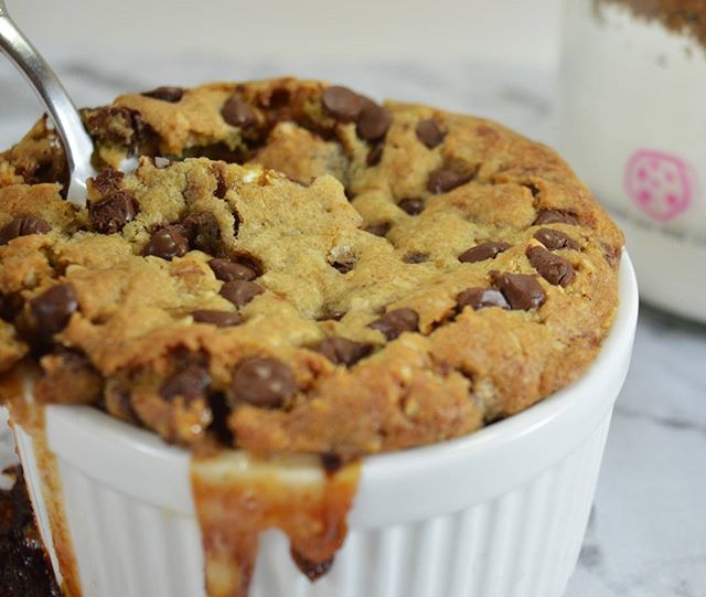 Receita de cookie de caneca no microondas