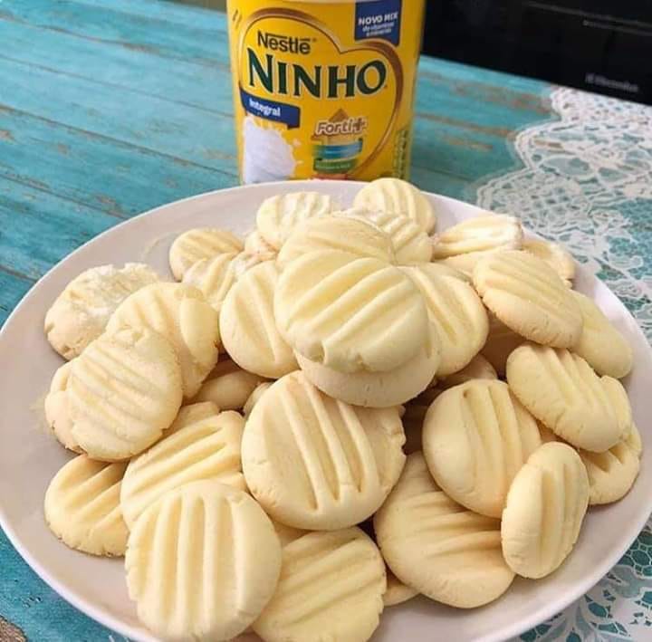 Receita de sequilhos de leite ninho simples e muito saboroso