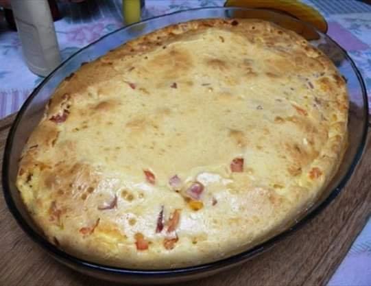 Torta de presunto e queijo de liquidificador uma explosão de sabor