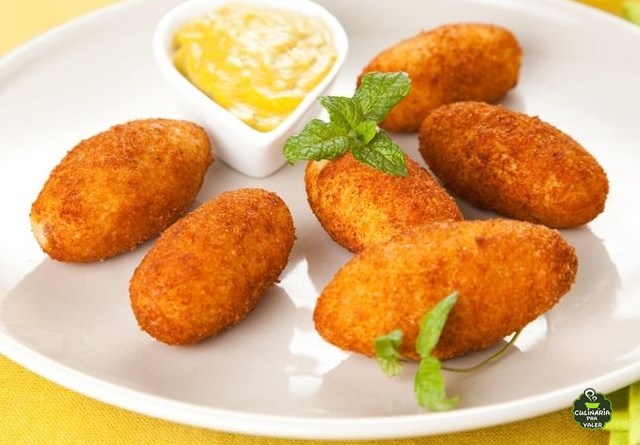 Croquete de presunto e queijo pra lá de saboroso