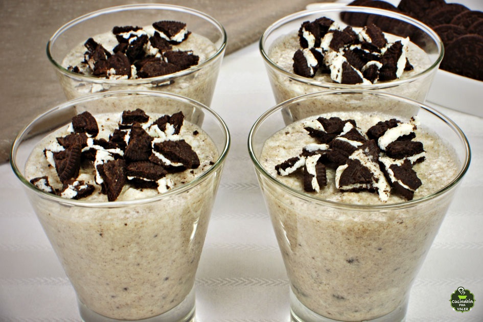 Mousse feito com biscoito oreo fantástico um sabor sem igual