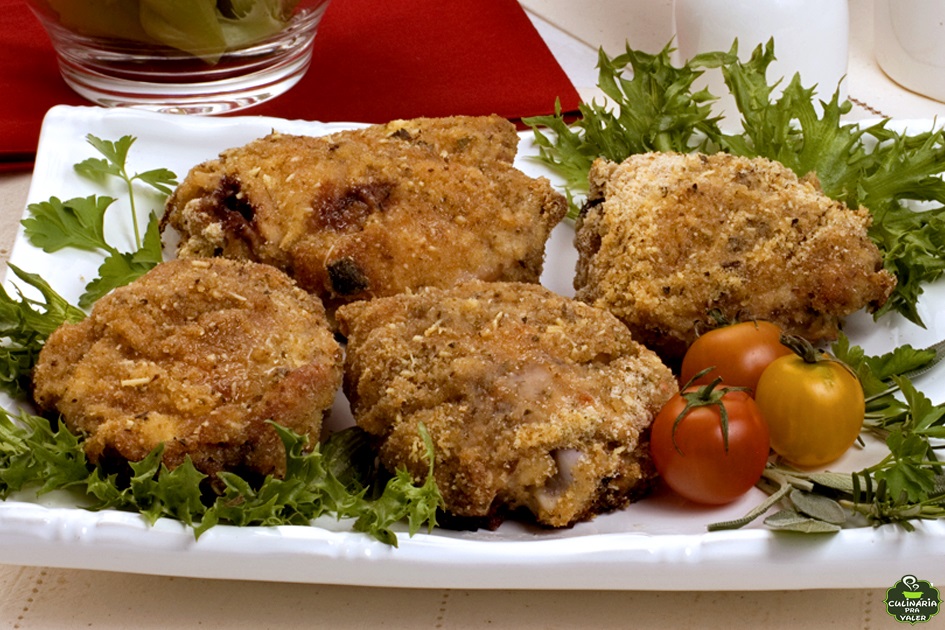 Sobrecoxa de frango crocante super delicioso