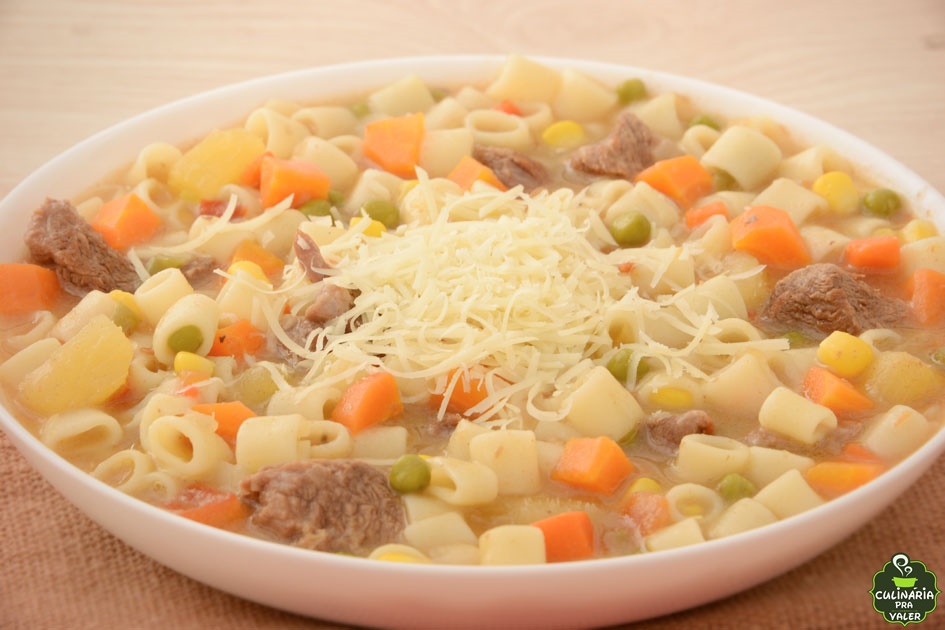 Sopa de carne com legumes especial