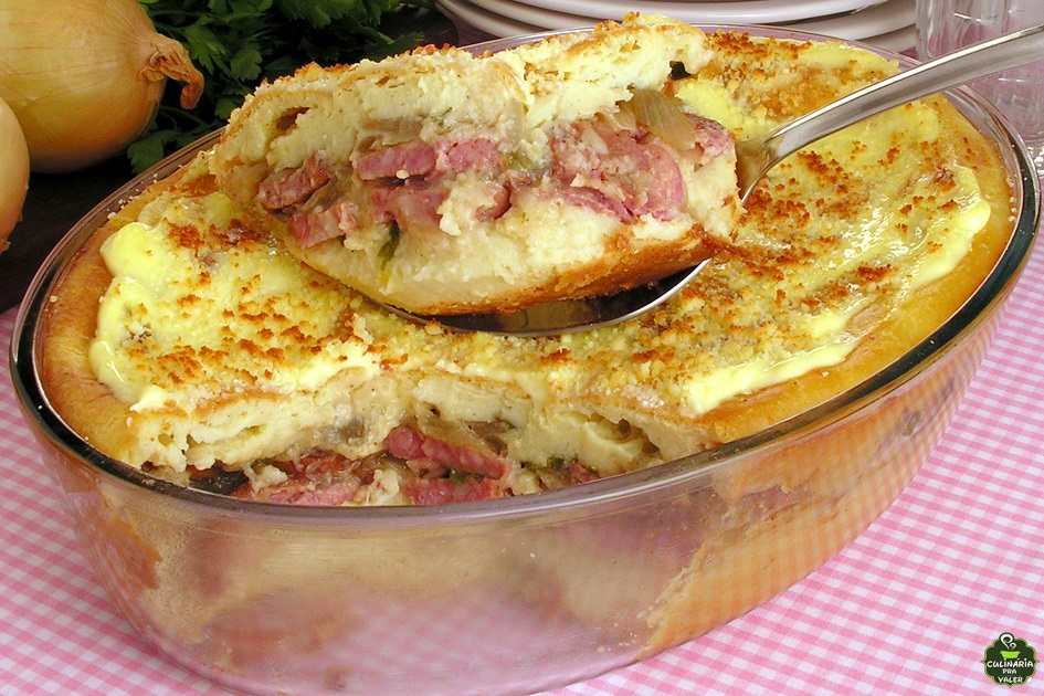 Torta cremosa de batata com linguiça receita delicioso