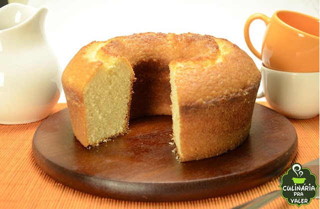 Bolo de fubá com queijo da vovó