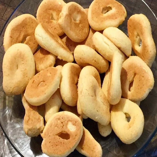 Biscoito de queijo assado da vovó delicioso