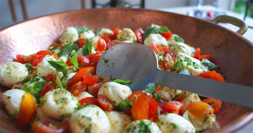 Salada diferente para o almoço muito fácil