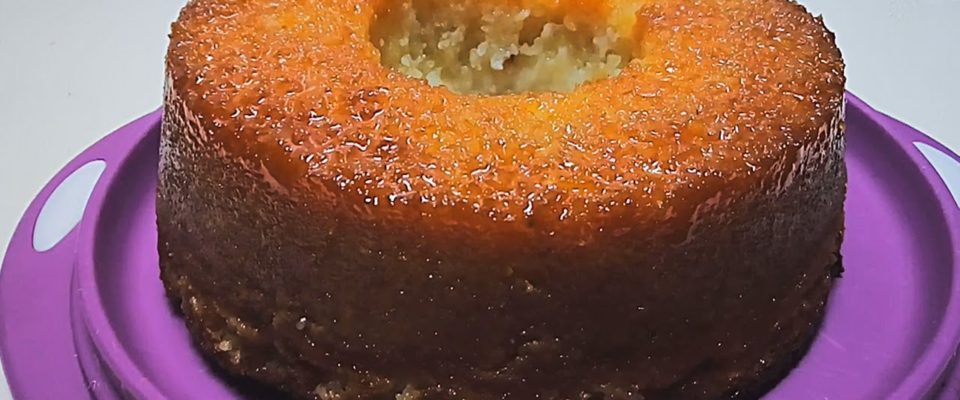 Bolo de mandioca de liquidificador gostoso até o ultimo pedaço