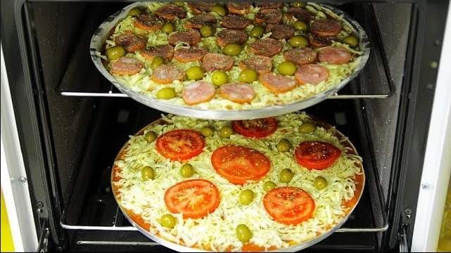 Pizza caseira de liquidificador, rápida e fácil !