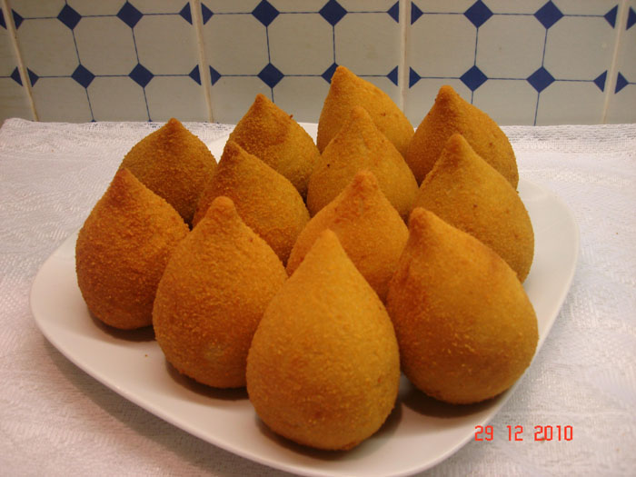 Coxinha com massa de batata deliciosa