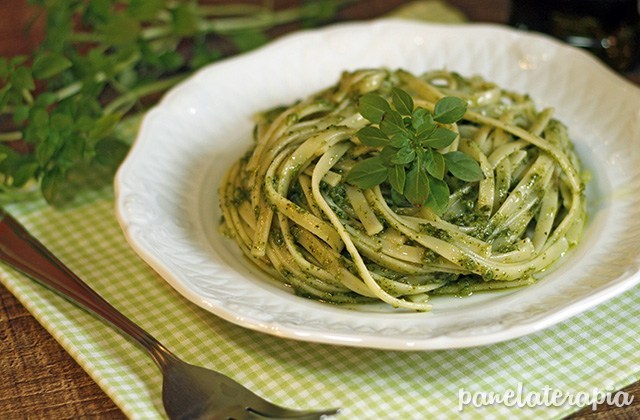 Molho pesto para todos os tipos de  macarrão