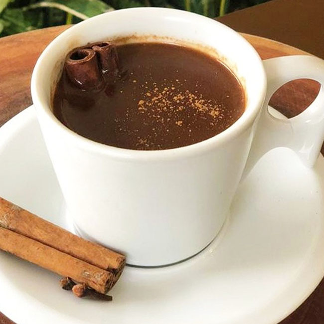 Chocolate quente com amido de milho